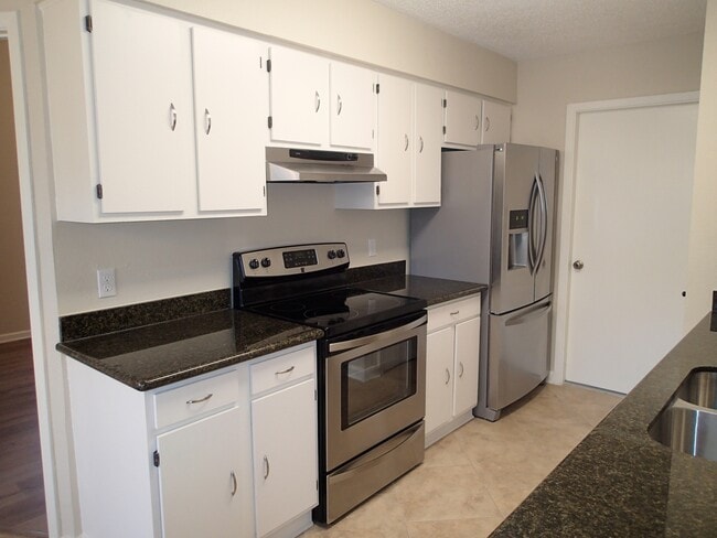 671 Forest Loop in Mandeville, LA - Building Photo - Building Photo