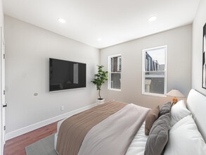1806 W Ontario St, Unit 3 in Philadelphia, PA - Building Photo - Building Photo