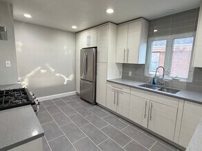 1014 Clement St in Joliet, IL - Building Photo - Building Photo