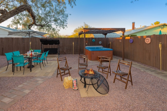 2618 N Edith Blvd in Tucson, AZ - Building Photo - Building Photo