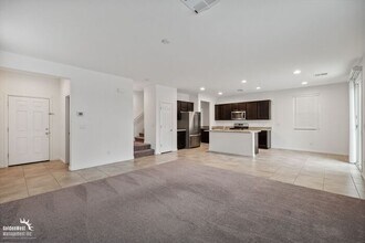 10533 Grey Adler St in Las Vegas, NV - Building Photo - Building Photo