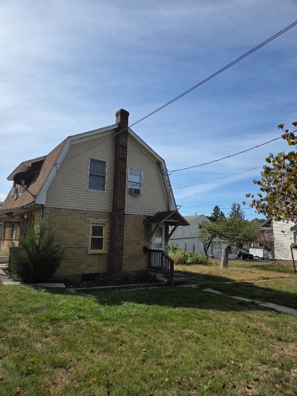 property at 4 Grandview St
