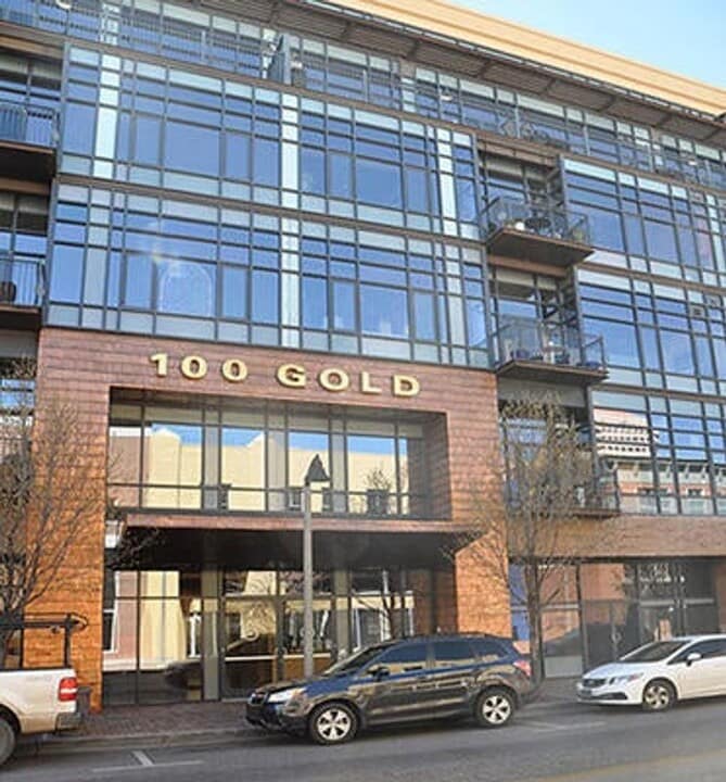 100 Gold Ave SW in Albuquerque, NM - Building Photo