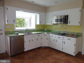 6620 Skyline Ct in Alexandria, VA - Building Photo - Building Photo