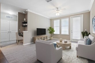 Lantower Asturia in Odessa, FL - Building Photo - Building Photo