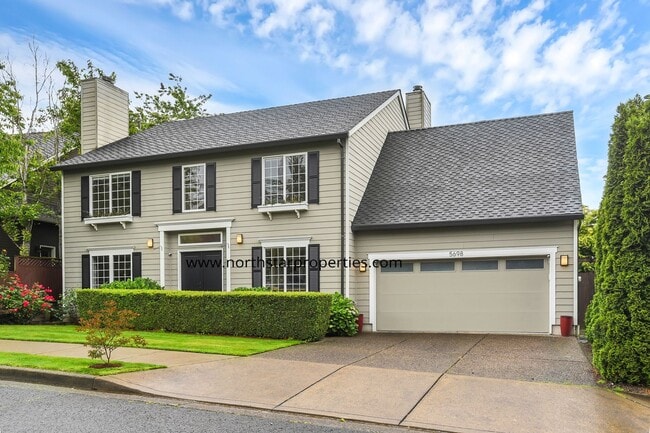 5698 La Mesa Ct