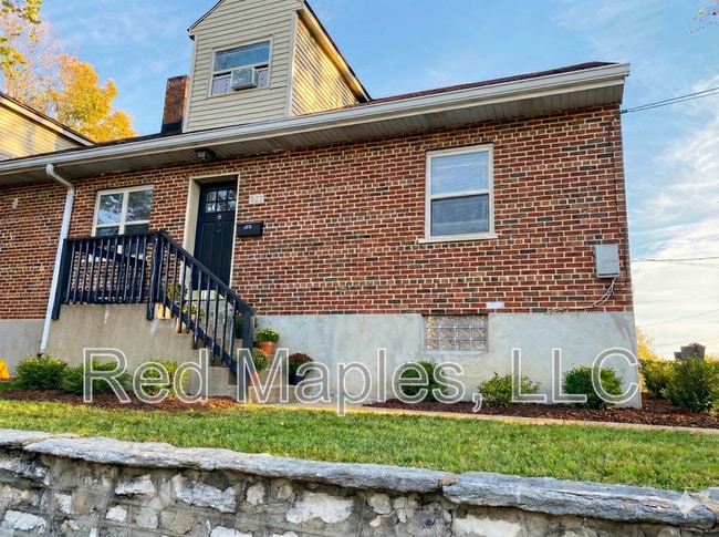 property at 321 Iron St