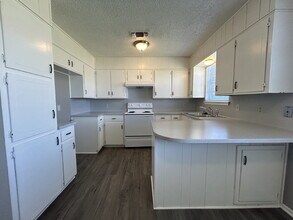 4612 Grinnell St in Lubbock, TX - Building Photo - Building Photo