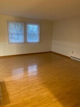 636 Sunflower Dr in Liverpool, NY - Building Photo - Building Photo