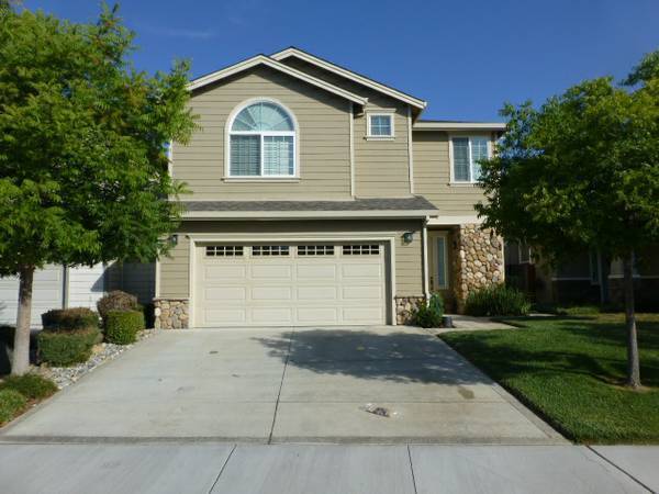 545 Calle Buena Vista in Morgan Hill, CA - Building Photo - Building Photo