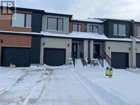 19 Becker St in Stratford, ON - Building Photo