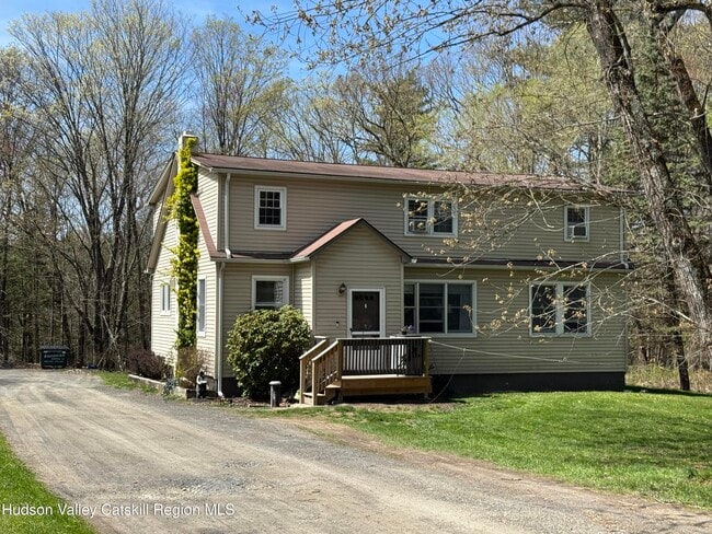 property at 51 Dubois Rd