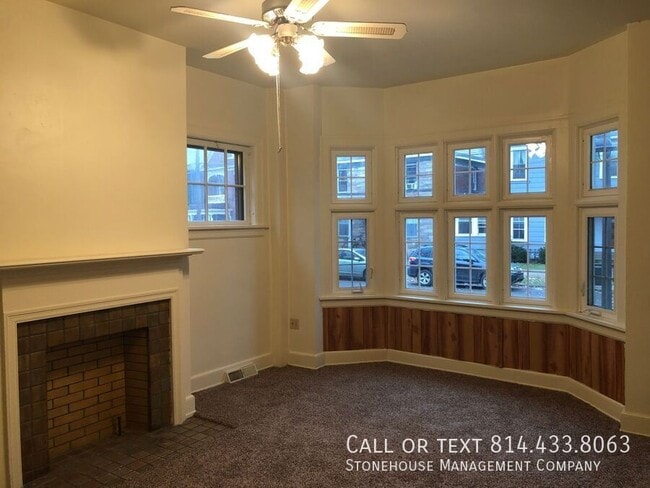 property at 358 W 7th St