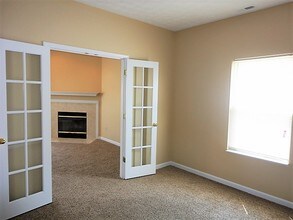 6591 W Irving Dr in McCordsville, IN - Building Photo - Building Photo