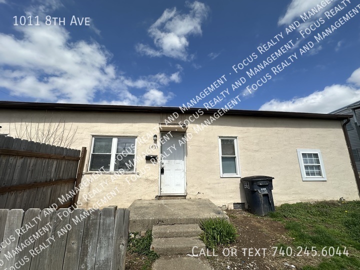 1011 8th Ave in Lancaster, OH - Building Photo