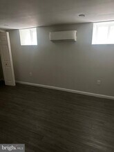 1124 Lindley Ave in Philadelphia, PA - Building Photo - Building Photo
