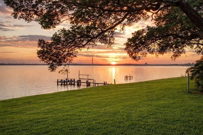 property at 5315 Bayway Dr