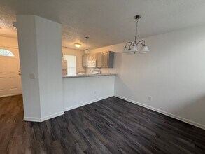 4623 McClelland Dr-Unit -K202 in Wilmington, NC - Building Photo - Building Photo