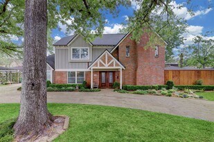 1618 Hillendahl Blvd in Houston, TX - Building Photo