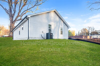 38 Meadowview Ave SW photo'