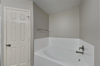 21802 Silent Jasmin Ct in Cypress, TX - Building Photo - Building Photo