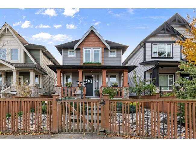 property at 17394 2 Ave