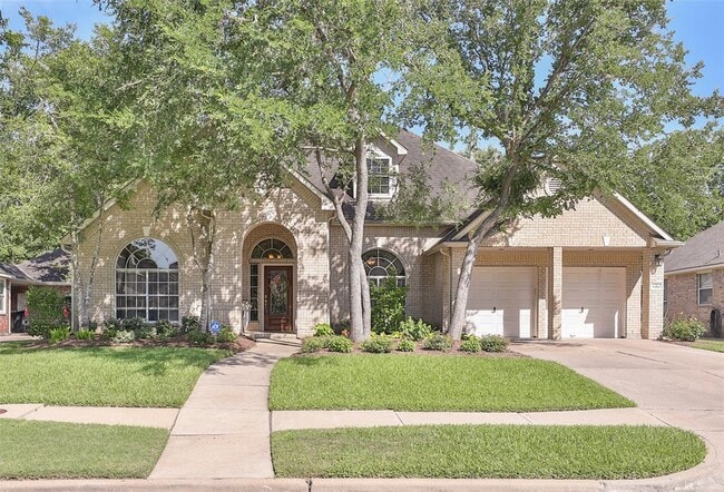 property at 8414 Green Valley Dr