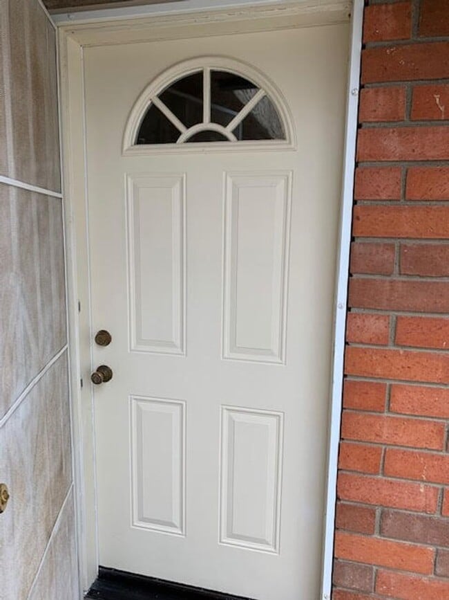 25212 Village 25 in Camarillo, CA - Building Photo - Building Photo