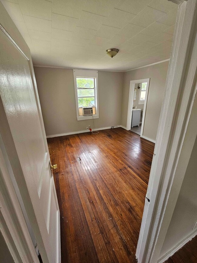 209 S Walnut Ave, Unit B in Demopolis, AL - Building Photo - Building Photo