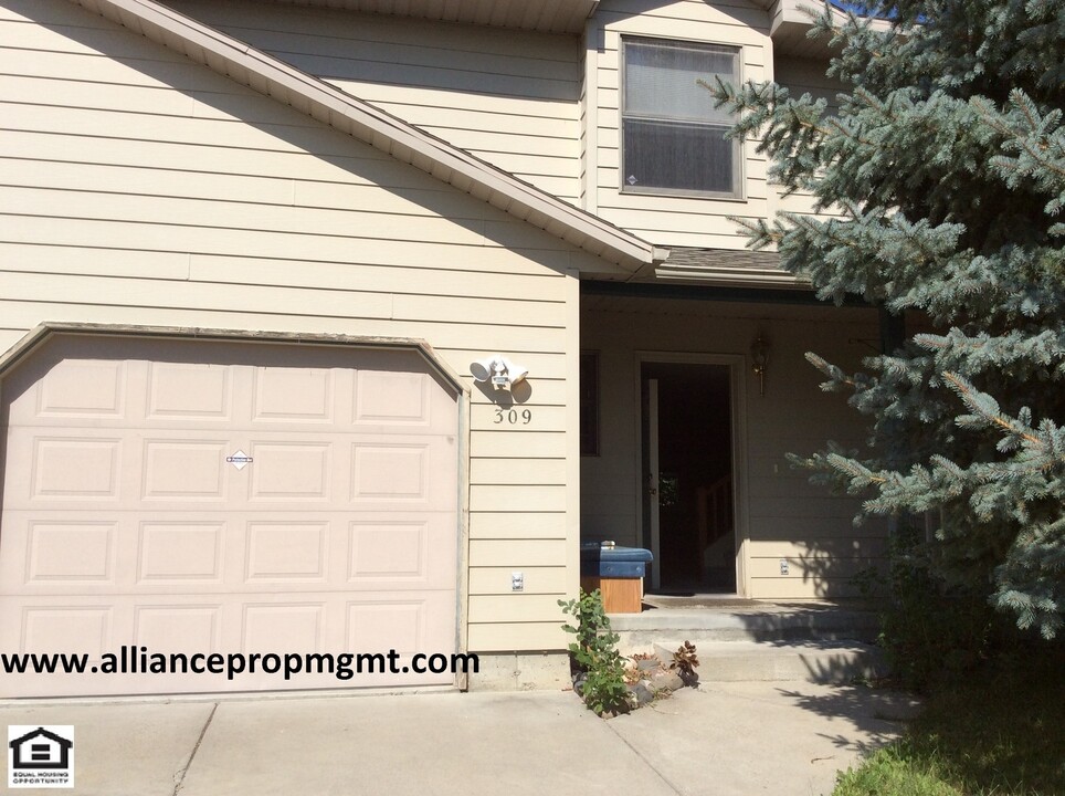 309 Prairie Ave in Bozeman, MT - Building Photo