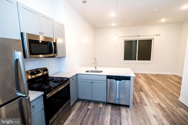 4912 Baltimore Ave in Philadelphia, PA - Building Photo - Building Photo