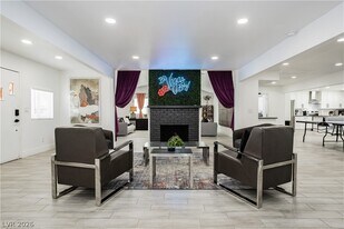1913 Birch St in Las Vegas, NV - Building Photo