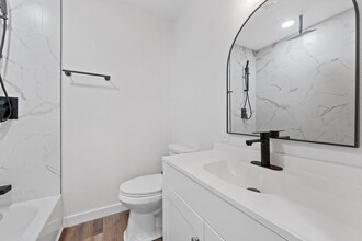 1105 Maxfield St in Waco, TX - Building Photo - Building Photo