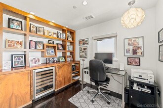 700 W Harbor Dr in San Diego, CA - Building Photo - Building Photo