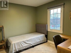 4665 Pemmican Trail in Mississauga, ON - Building Photo - Building Photo