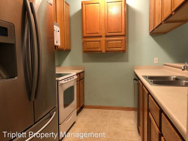 1110 NE 6th Ln photo'