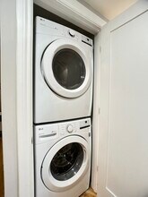 14 Glenmont Rd in Boston, MA - Foto de edificio - Building Photo