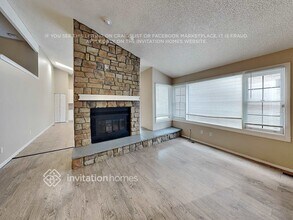 17866 E Ada Dr in Aurora, CO - Building Photo - Building Photo