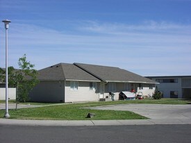 Fairview Apartments #1006 in Ellensburg, WA - Building Photo