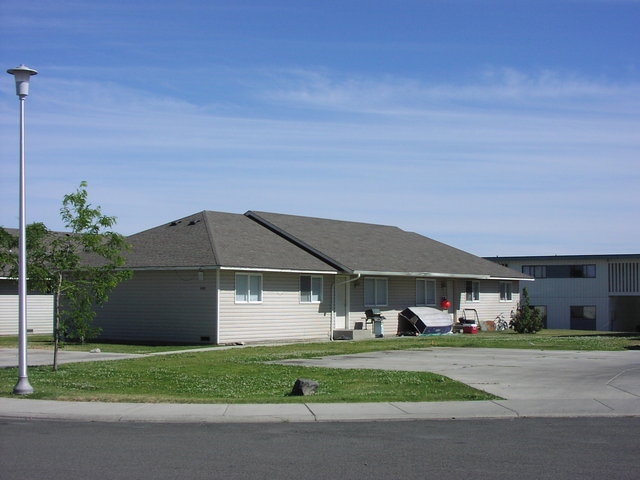 Fairview Apartments #1006 in Ellensburg, WA - Building Photo