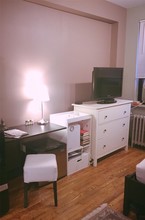 11 Waverly Pl-Unit -3-G in New York, NY - Building Photo - Building Photo
