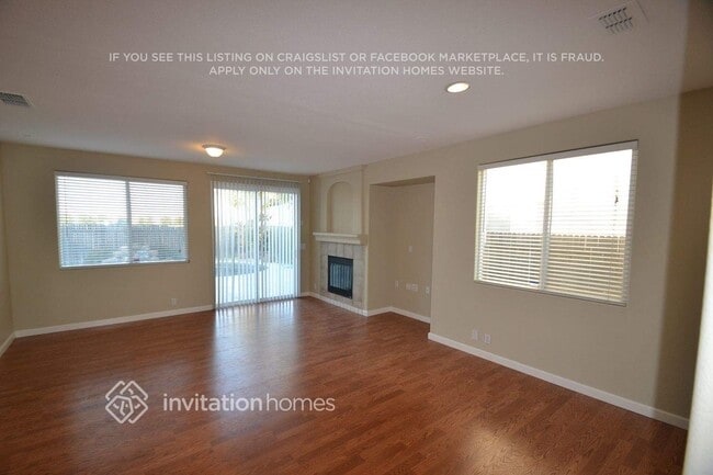 7966 Roseview Way in Sacramento, CA - Building Photo - Building Photo