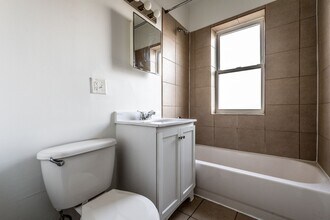 1123 N Lawler Ave Chicago, IL 60651 in Chicago, IL - Building Photo - Building Photo