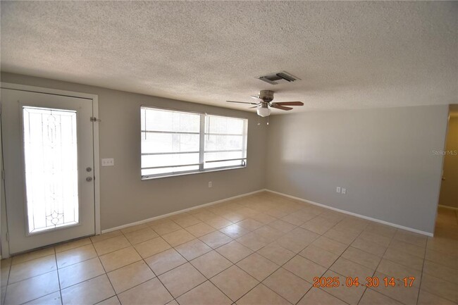 3221 Topp Dr in Holiday, FL - Building Photo - Building Photo
