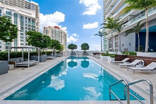 1300 Brickell Bay Dr