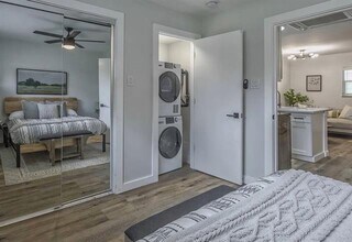 425 N Rosemont Ave in Dallas, TX - Building Photo - Building Photo