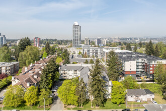 10743 139th St in Surrey, BC - Building Photo - Building Photo