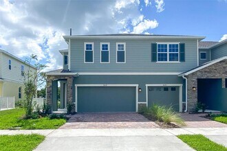 2672 Pleasant Cypress Cir in Kissimmee, FL - Building Photo - Building Photo