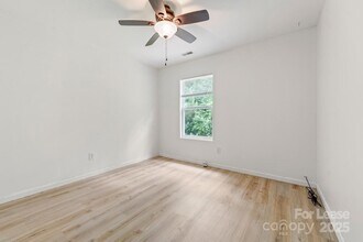 7007 Advocator Ln in Charlotte, NC - Building Photo - Building Photo