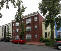 1516 Marion St NW in Washington, DC - Foto de edificio - Building Photo